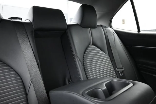 Used 2022 Silver Toyota SE image 14