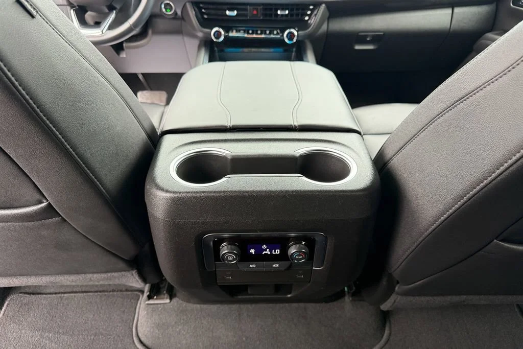 Used 2025 Black Chevrolet LT image 23