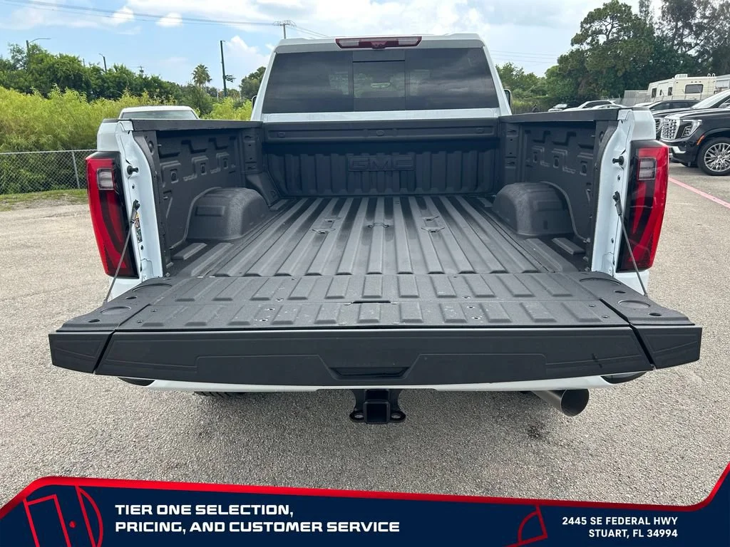 New 2026 Glacier White Tricoat GMC Denali image 10