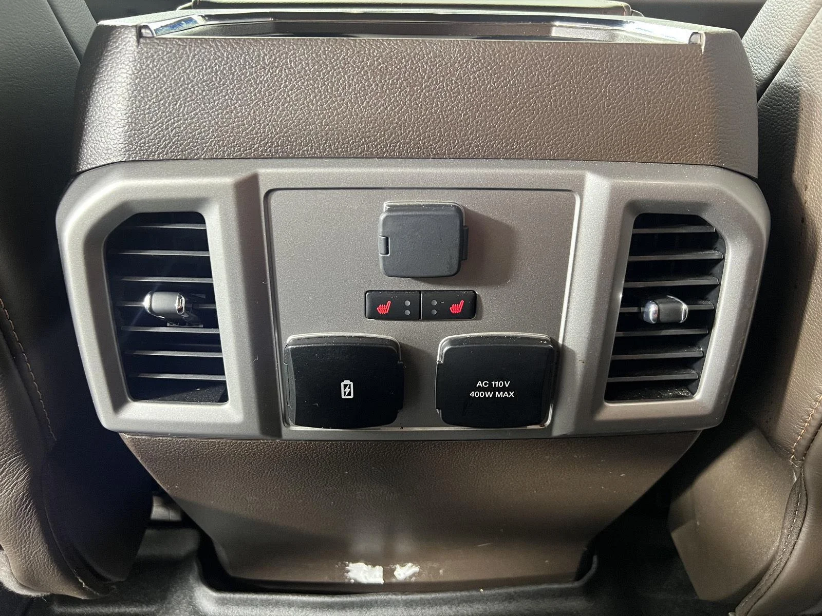 Used 2022 Wh Ford XL image 15