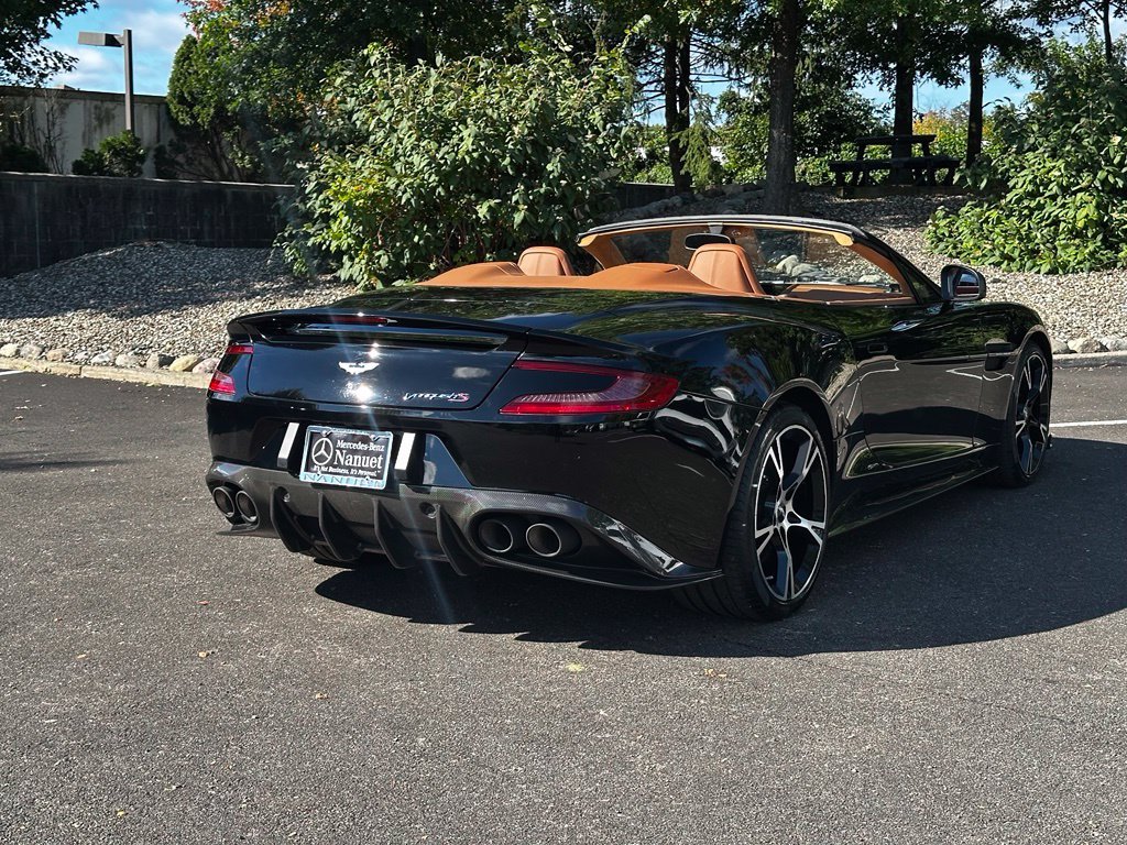 Used 2018 Black Aston Martin Volante image 8
