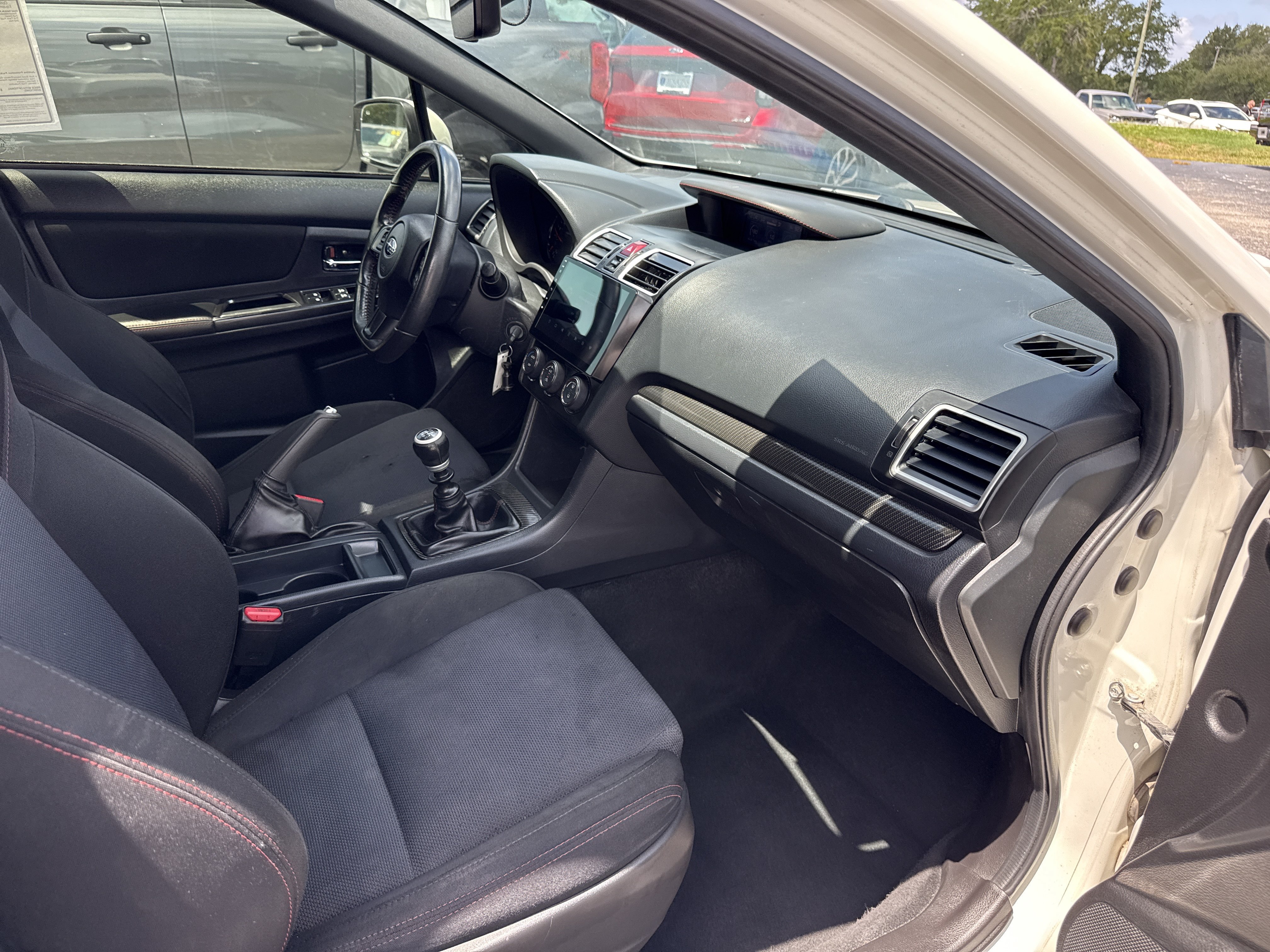 Used 2018 Crystal White Pearl Subaru Base image 21