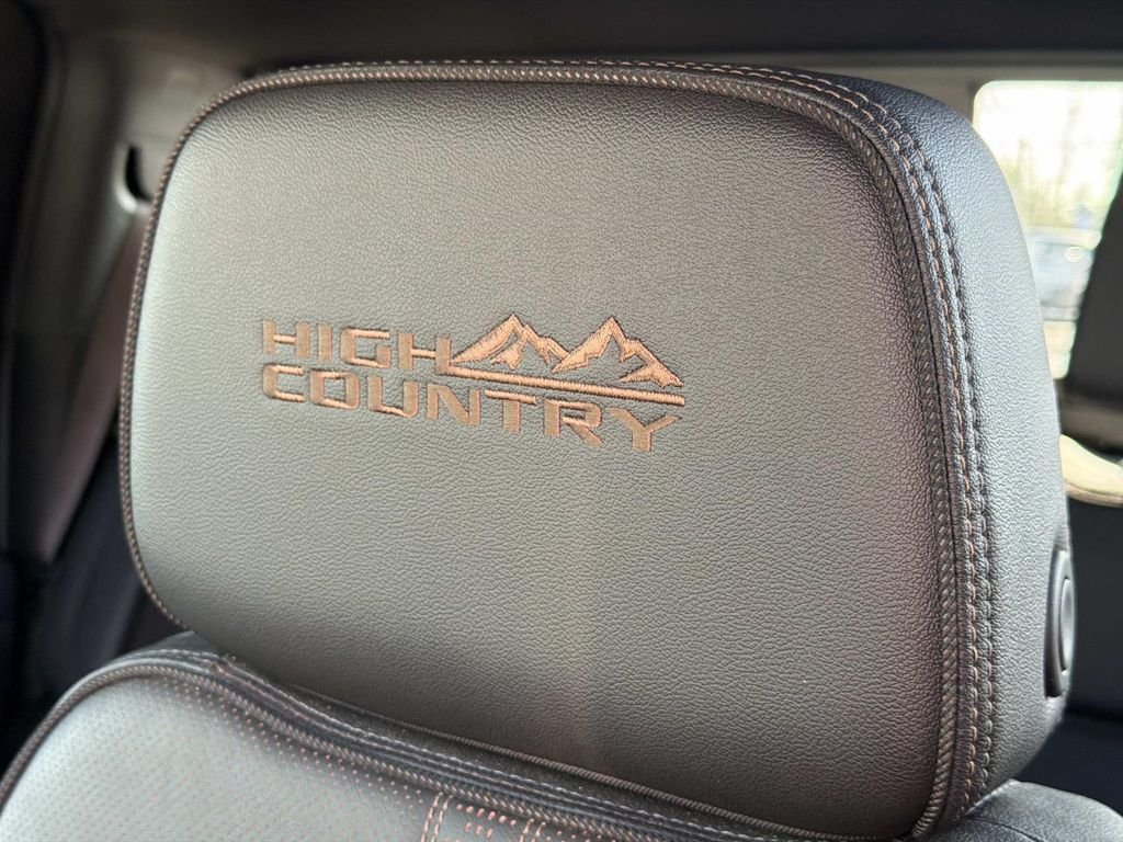Used 2024 Black Chevrolet High Country image 21