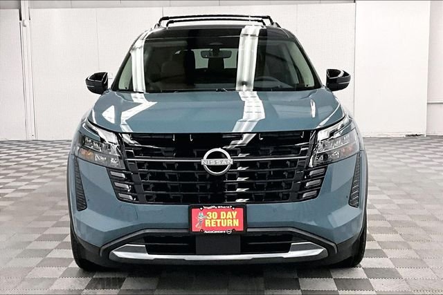 New 2026 Baltic Teal Nissan Platinum image 16