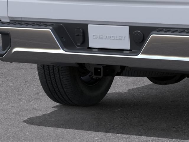 New 2026 Summit White Chevrolet LT (2FL) image 14