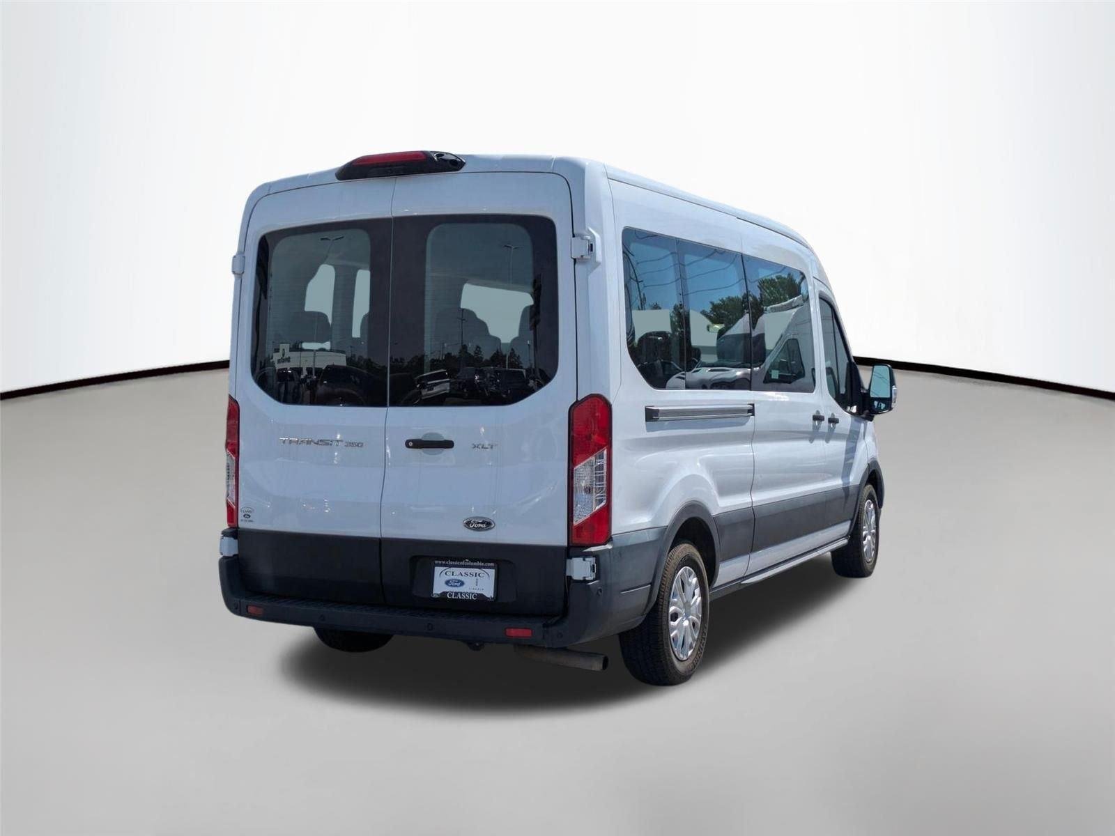 Used 2023 Oxford White Ford XLT image 5