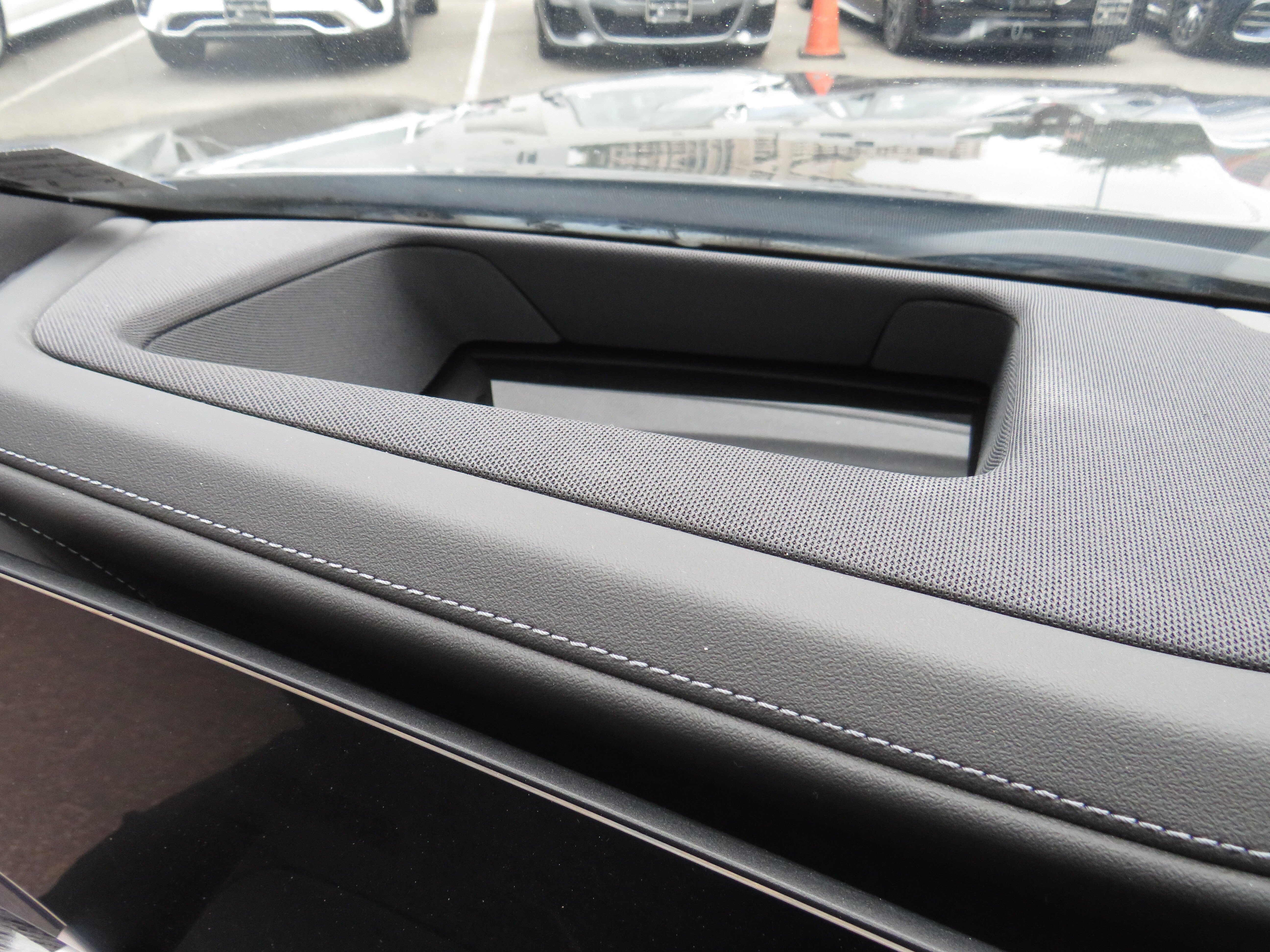 Used 2024 Black Sapphire Metallic BMW 760i xDrive image 18