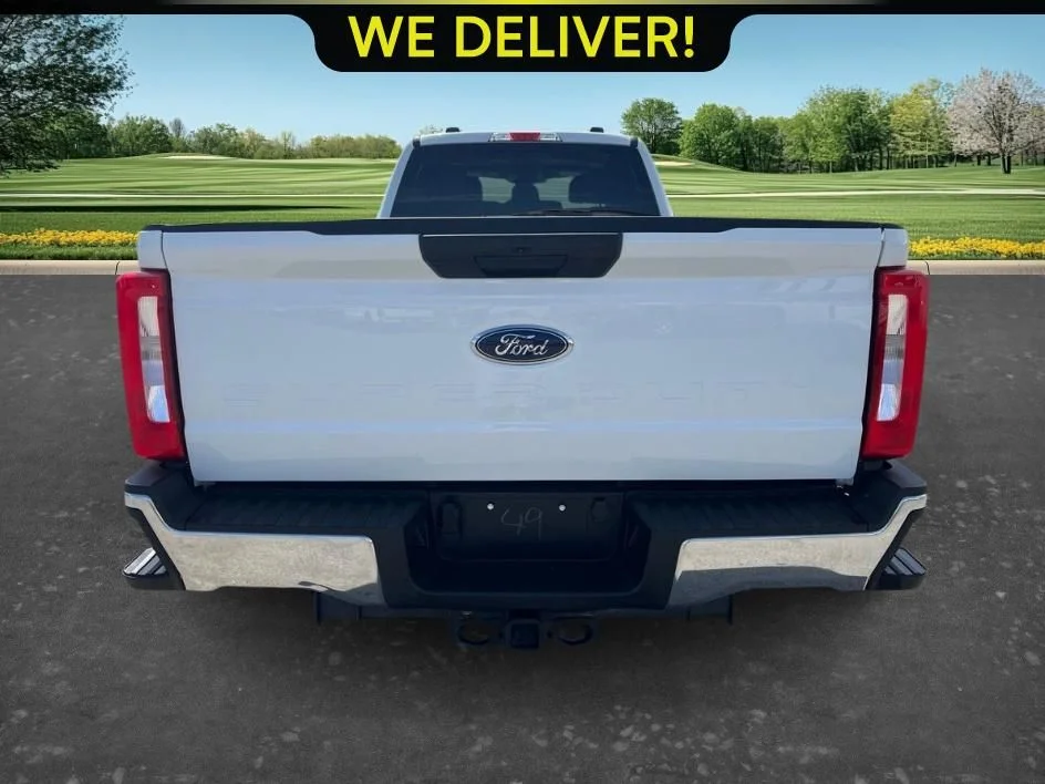 Used 2023 White Ford XLT image 6