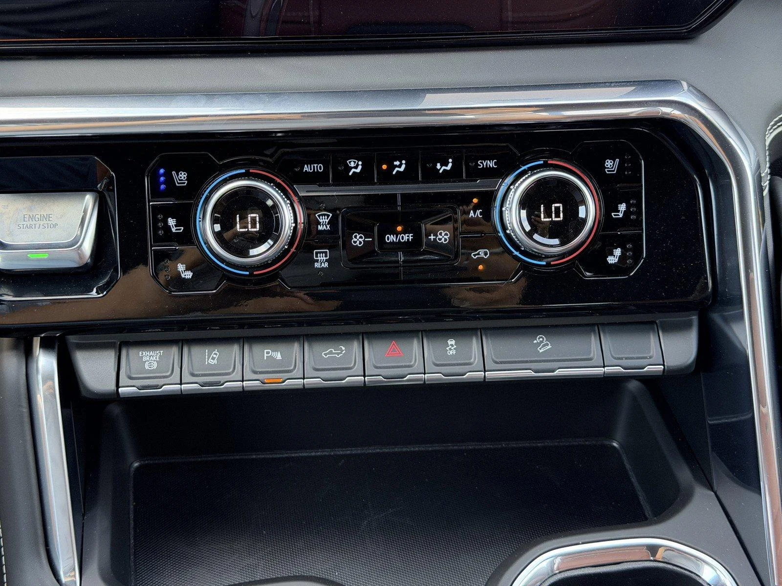 New 2026 Glacier White Tricoat GMC Denali Ultimate image 20