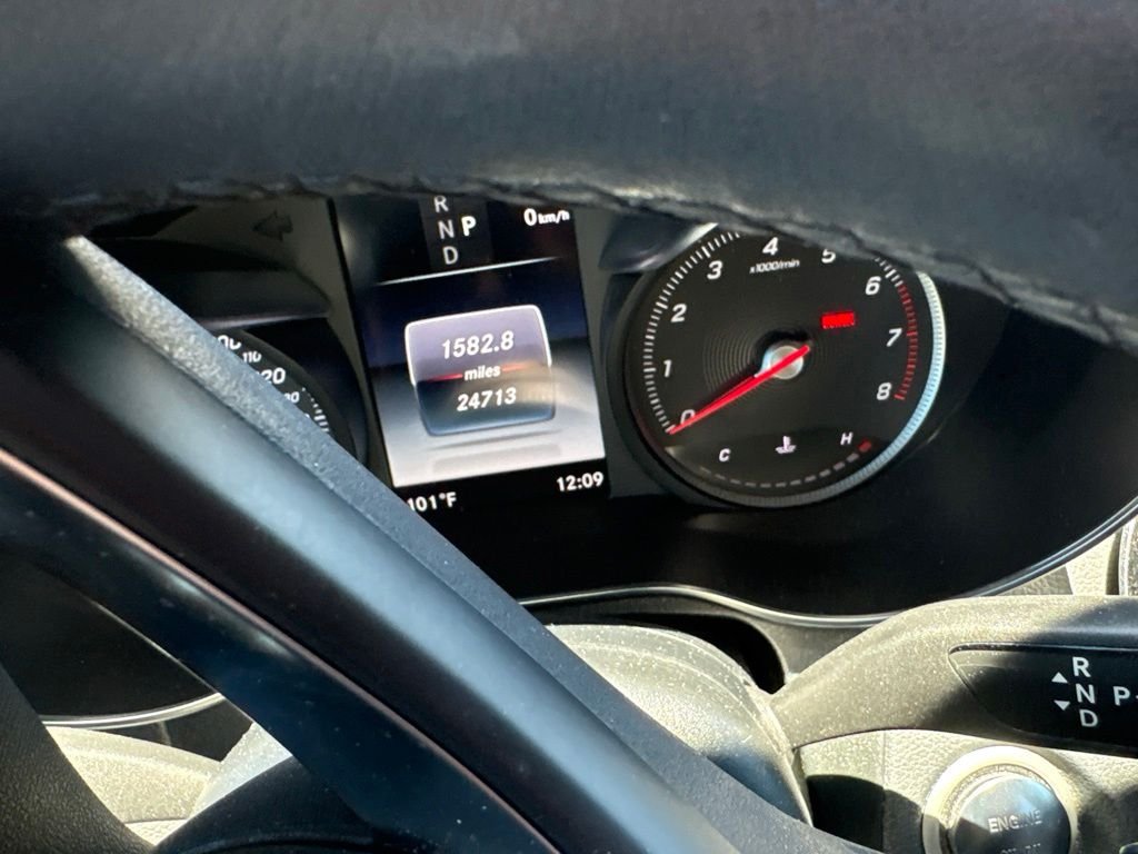 Used 2019  Mercedes-Benz GLC 300 image 6