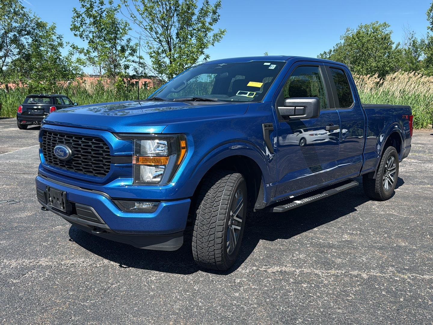 Used 2023 Atlas Blue Ford XL image 8
