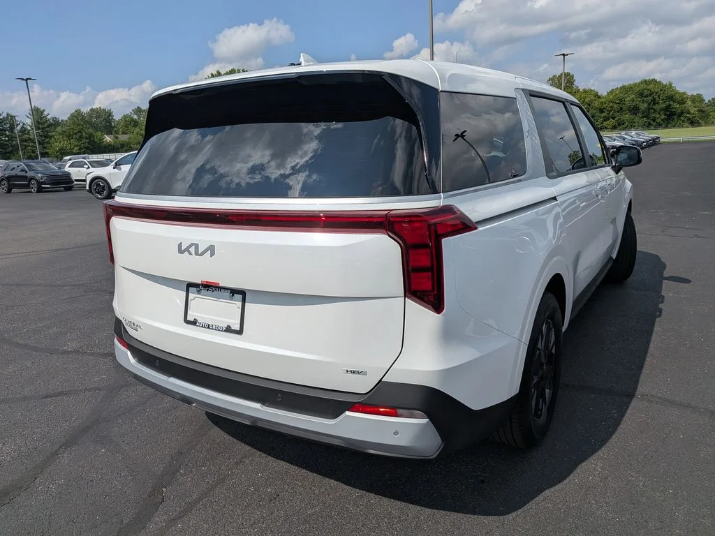 2026 Kia Carnival LXS - Photo 7