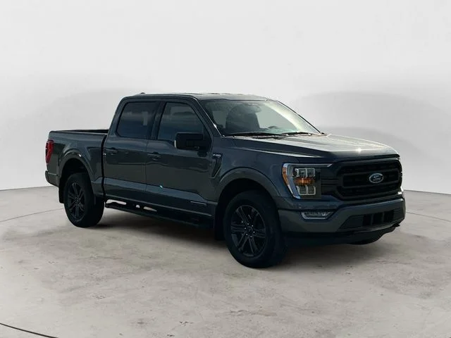 Used 2023  Ford XLT image 7