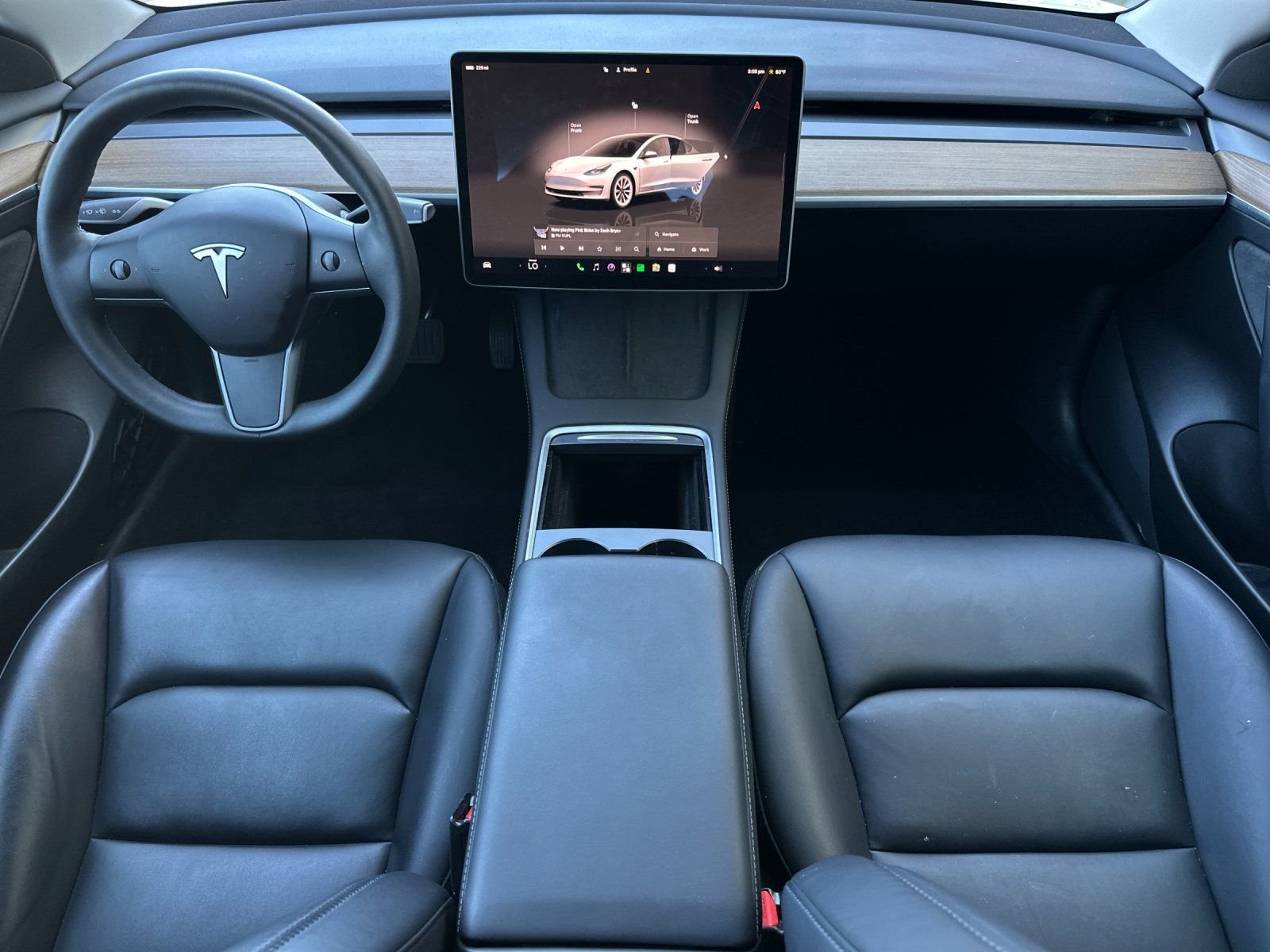 Used 2022 White Tesla Base image 11