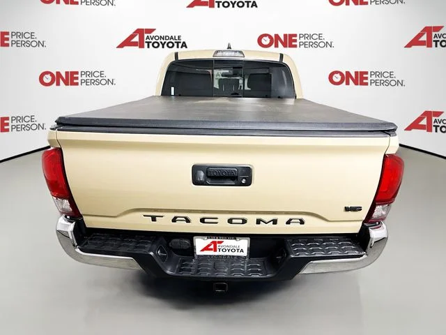 Certified Used 2020  Toyota SR5 image 6