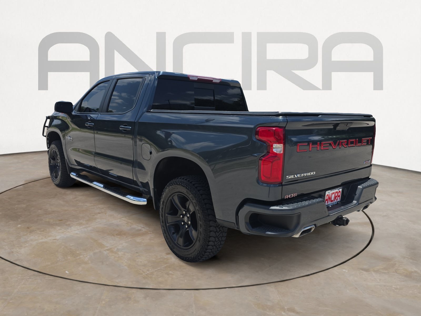 Used 2020 Shadow Gray Metallic Chevrolet RST image 8