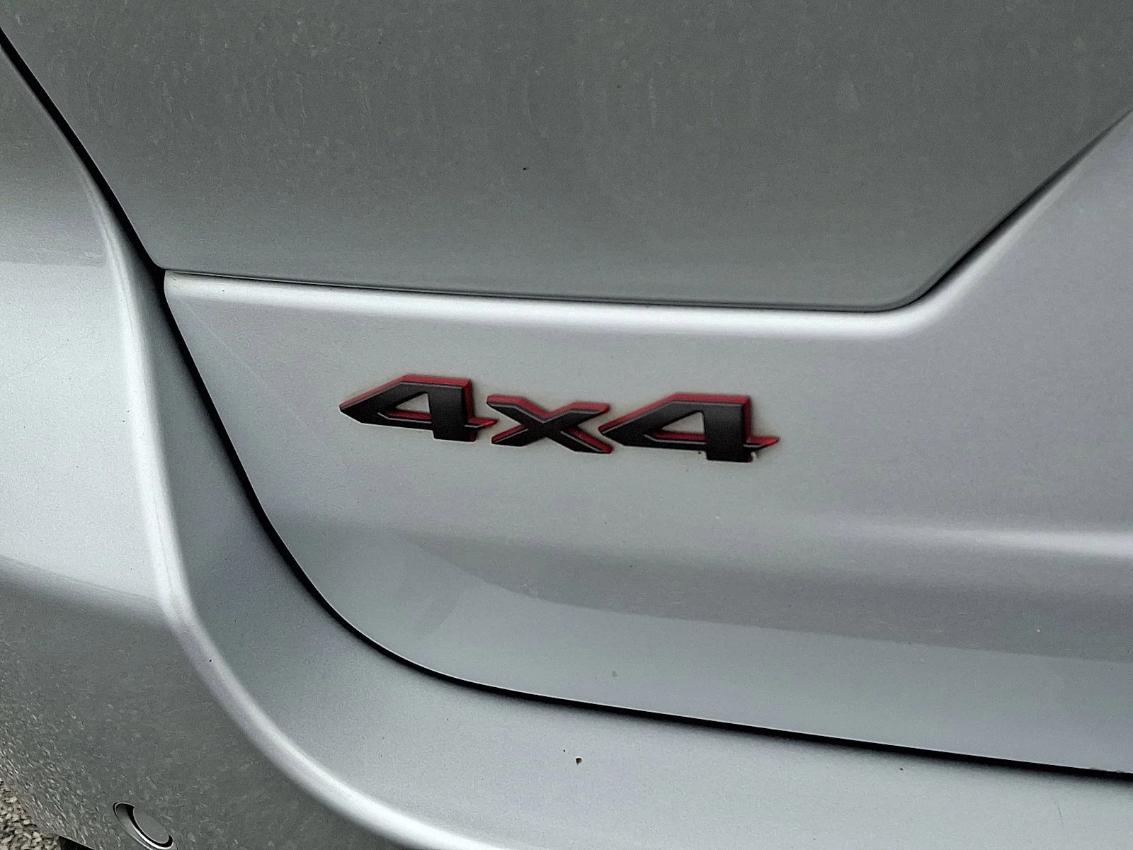 Used 2022 Silver Zynith Jeep Trailhawk image 33