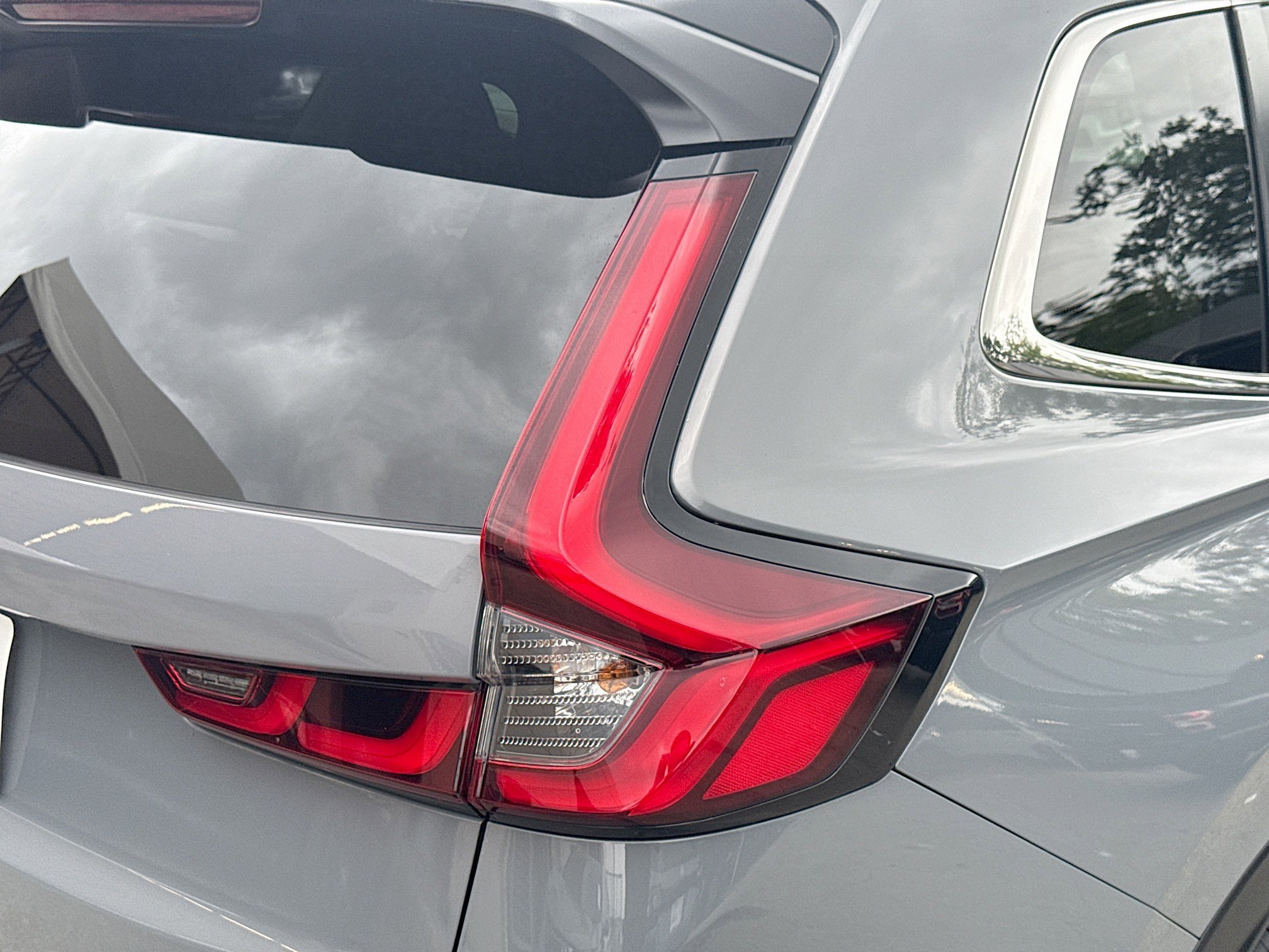 2025 Honda CR-V LX - Photo 27