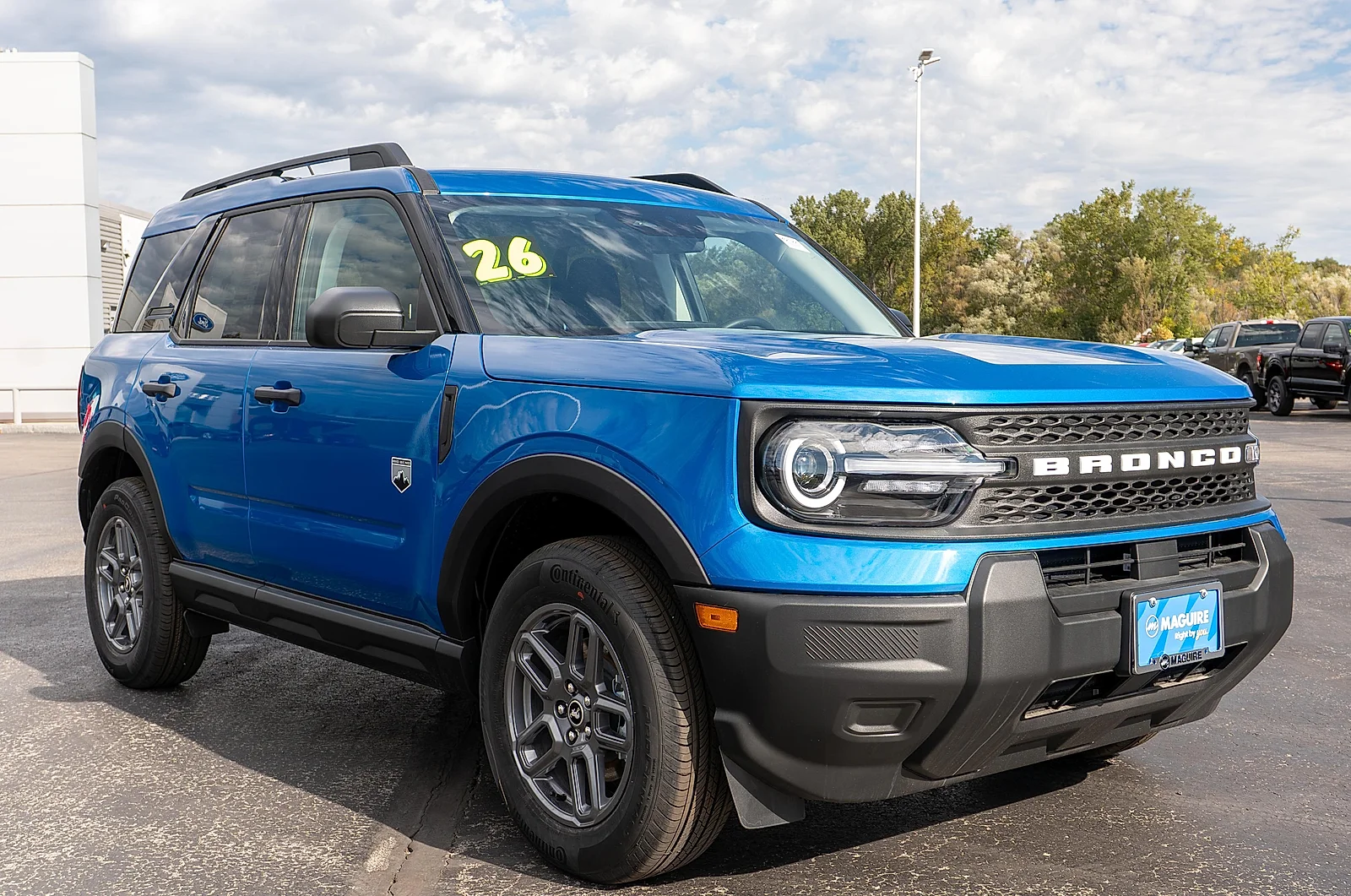 New 2026 Velocity Blue Metallic Ford Big Bend® image 4