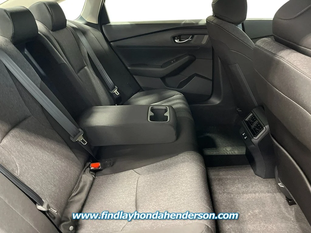 New 2026 Solar Silver Metallic Honda SE image 26