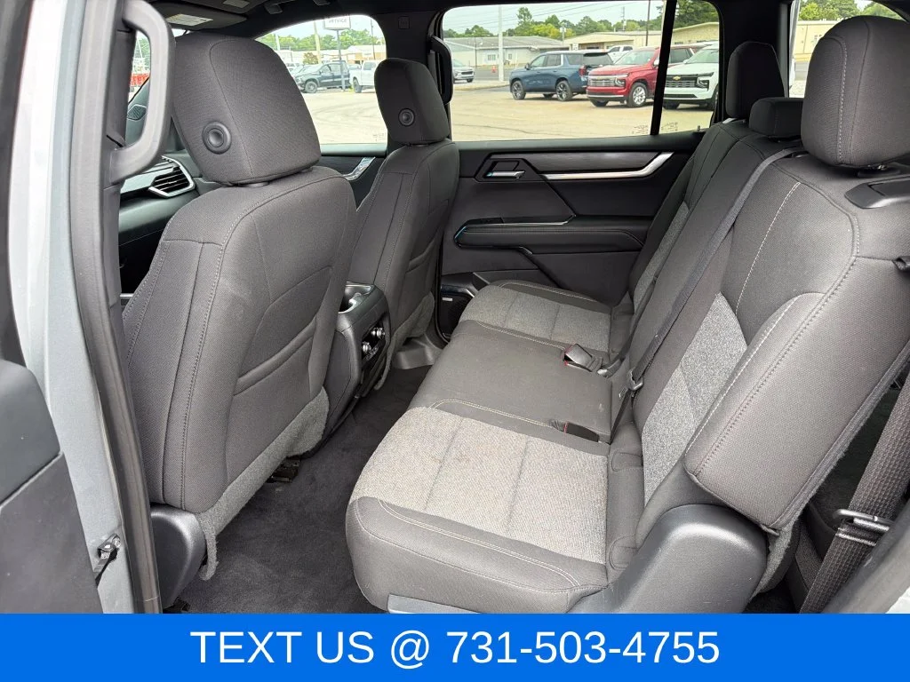 Used 2025 Silver GMC Elevation image 14