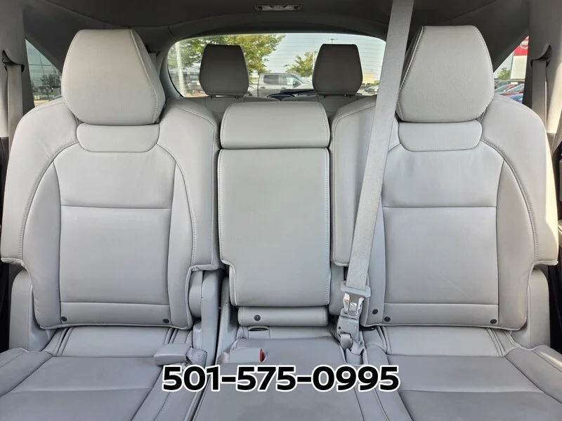 Used 2020 Lunar Silver Metallic Acura FWD 7-PASSENGER image 11