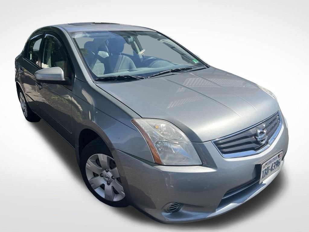 Used 2012 Gray Nissan 2.0 image 2