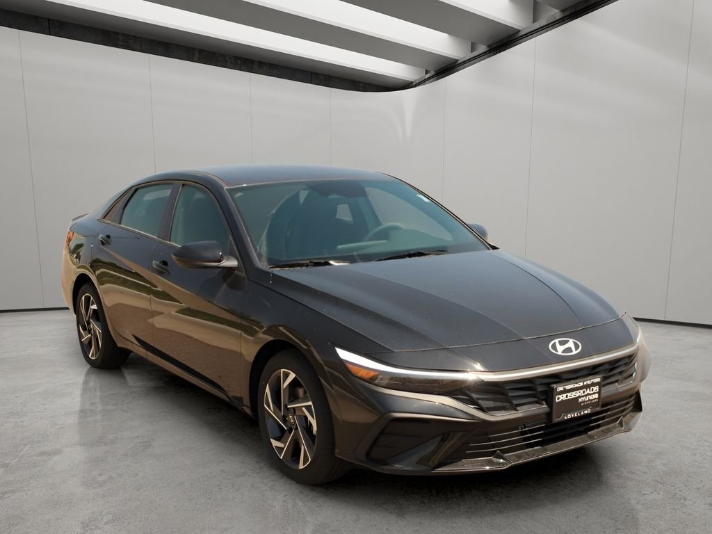 Certified Used 2025 Abyss Black Hyundai SEL Sport image 7