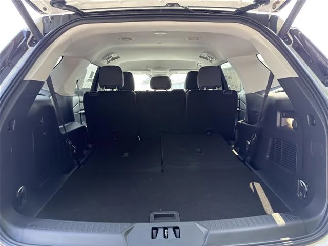 New 2026 Star White Metallic Tri-Coat Ford Active image 24