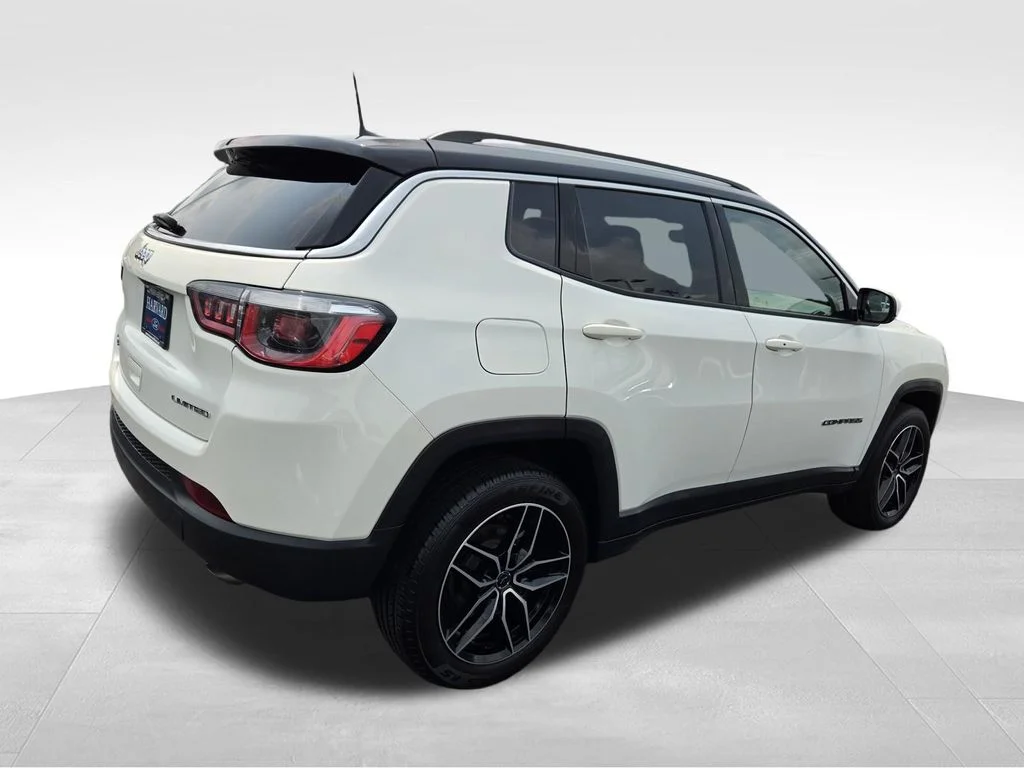 Used 2019 White Clearcoat Jeep Limited image 4