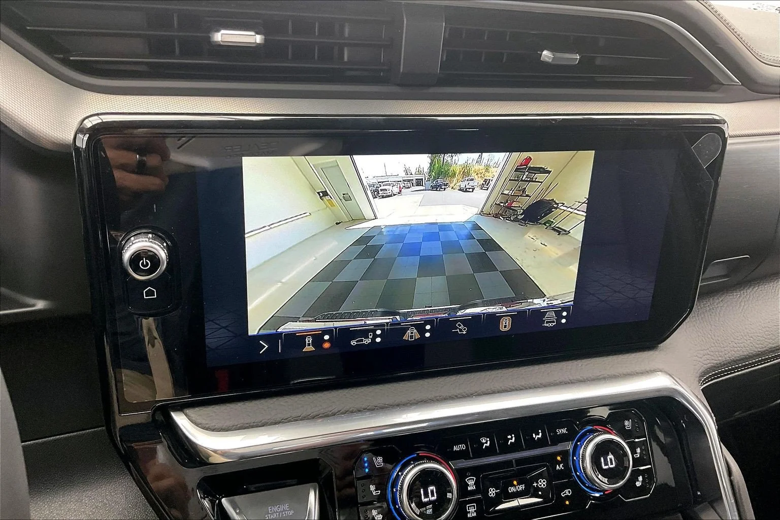 2026 GMC Sierra 1500 Denali - Photo 13