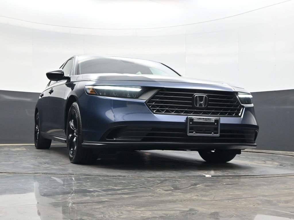 2025 Honda Accord SE - Photo 28