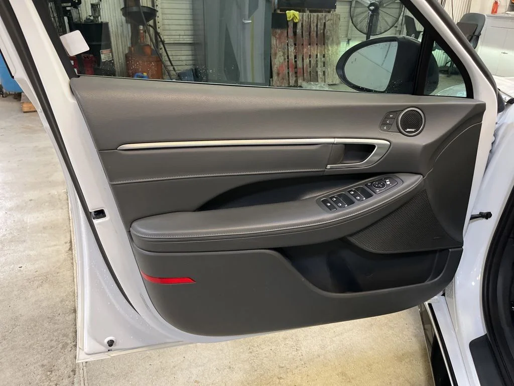Used 2020 Gray Hyundai Limited image 12