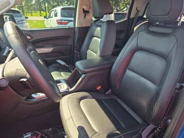 Used 2022 Blue Chevrolet LT image 16
