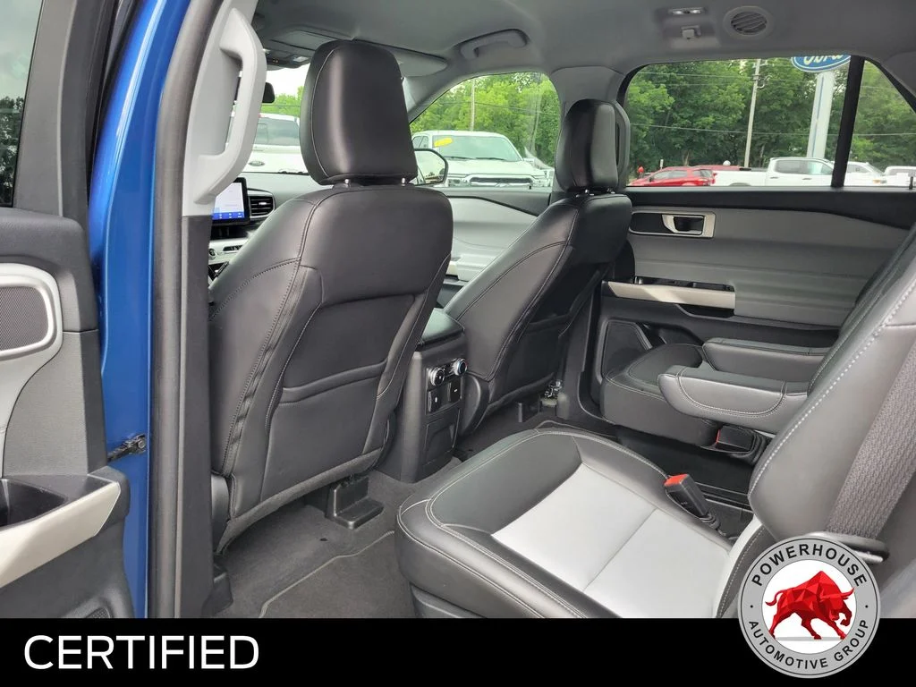 Used 2022 Blue Ford XLT image 16