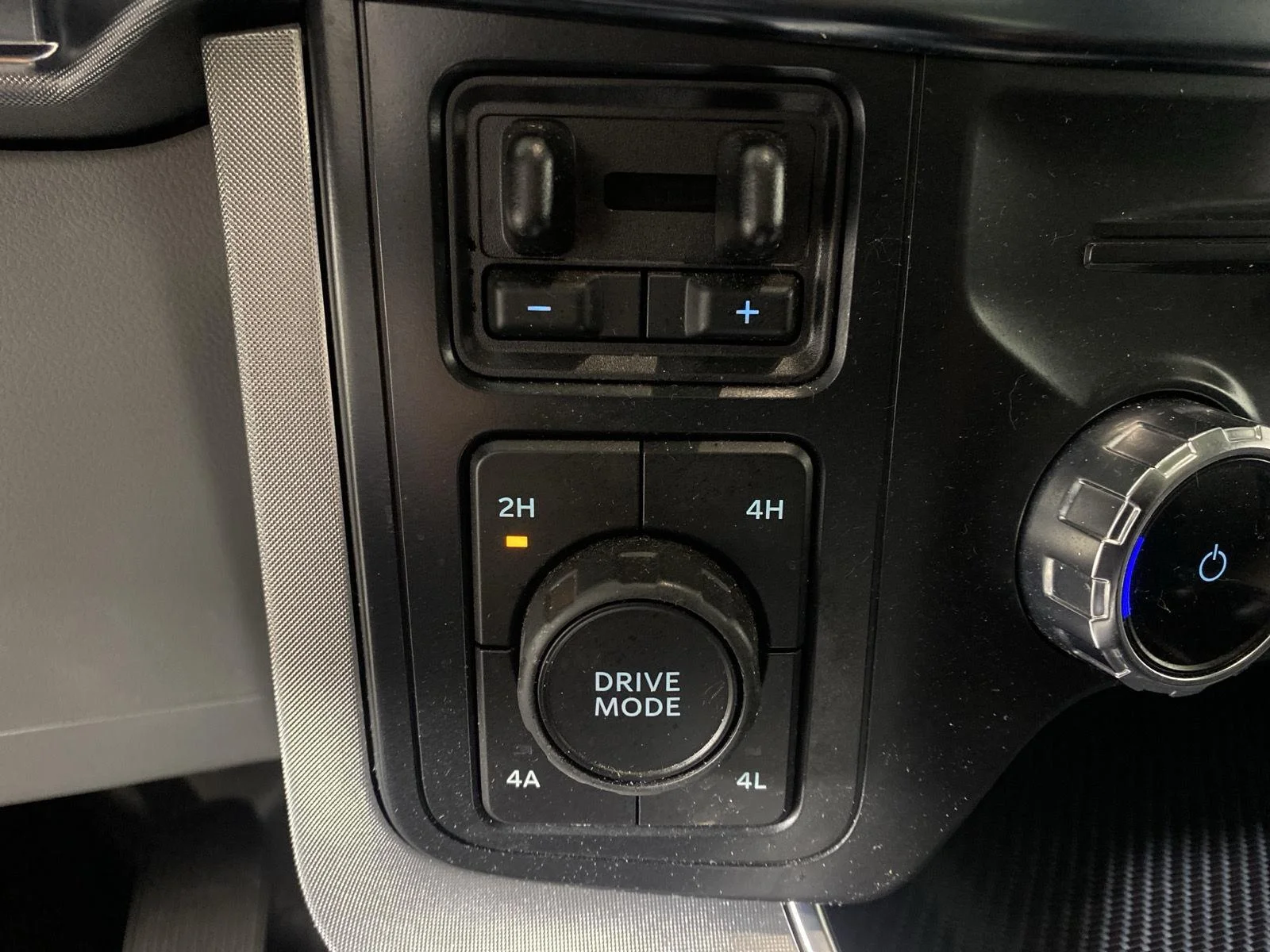 Used 2022 Antimatter Blue Ford Limited image 22