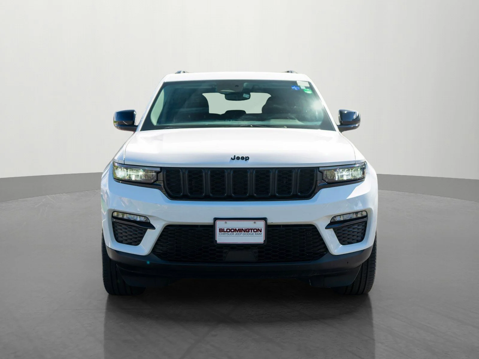 Used 2023 Jeep Grand Cherokee Limited with VIN 1C4RJHBG5PC560649 for sale in Minneapolis, Minnesota