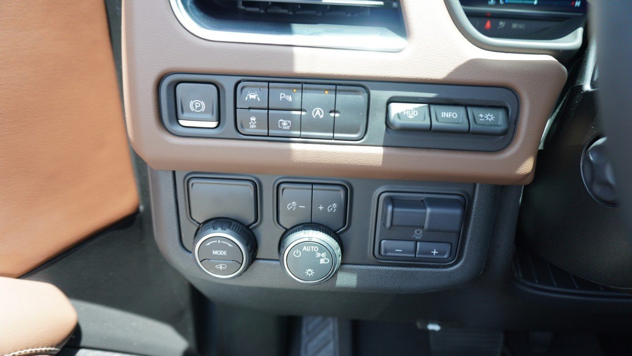 Used 2024 Gray Chevrolet High Country image 23