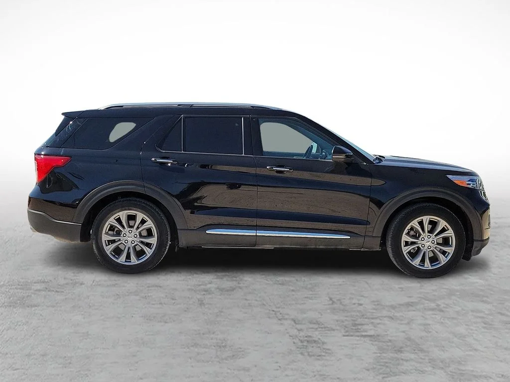 Used 2023 Black Ford Limited image 12