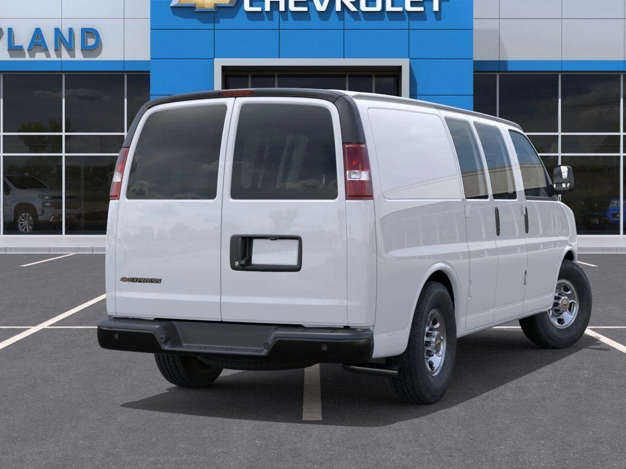 New 2026 Summit White Chevrolet WT image 4