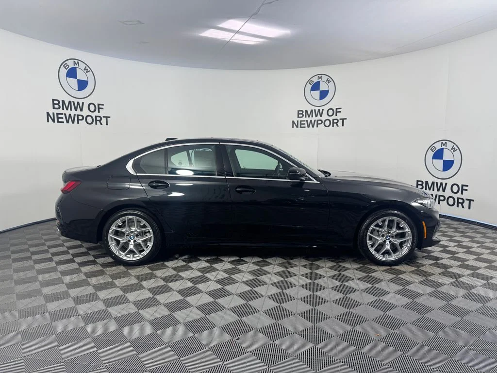 New 2026 Black Sapphire Metallic BMW 330i xDrive image 5