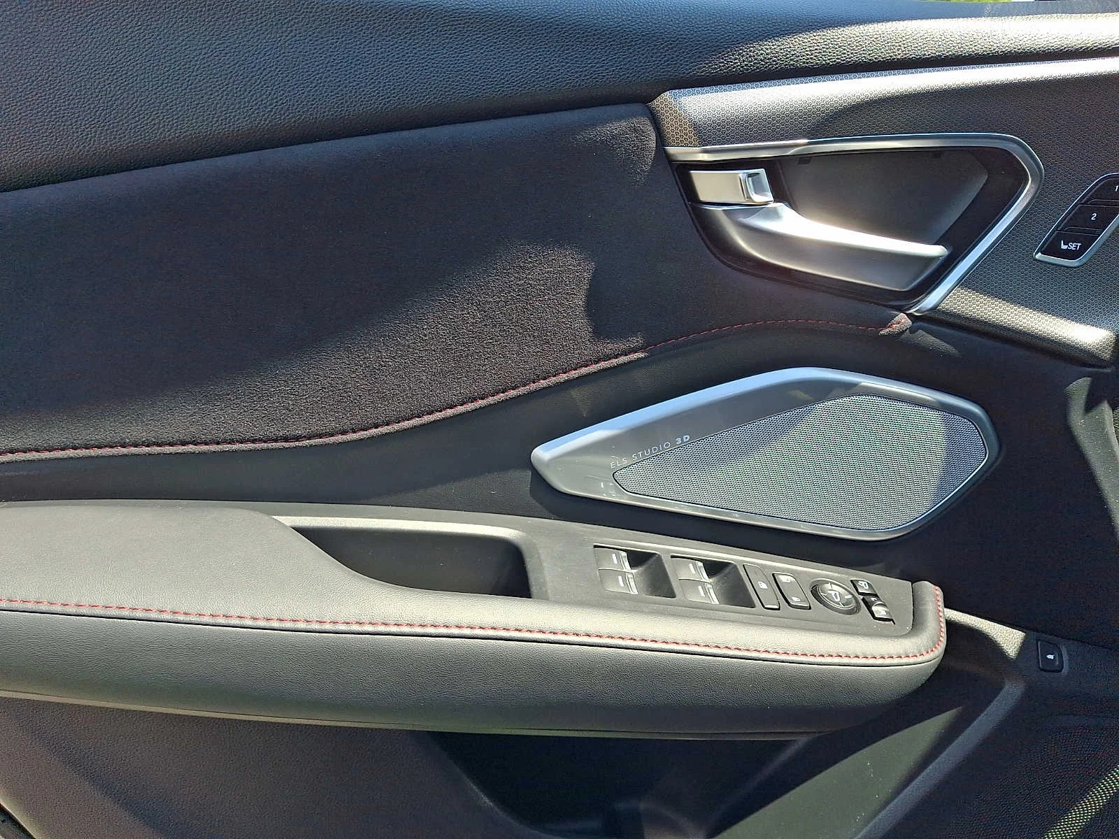 Used 2024 Liquid Carbon Metallic Acura w/A-Spec Advance Package image 12