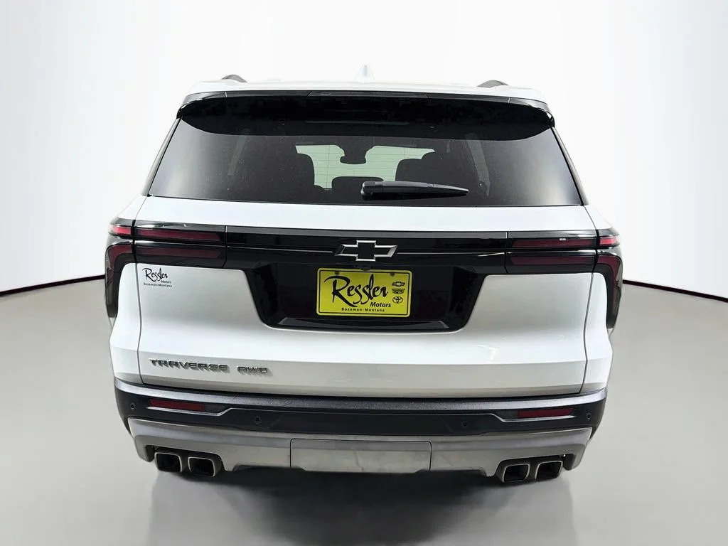 Used 2025 Summit White Chevrolet LT image 7