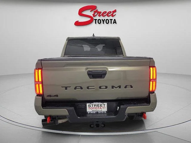 Certified Used 2024 OXIDE BRONZE ME. Toyota  image 3