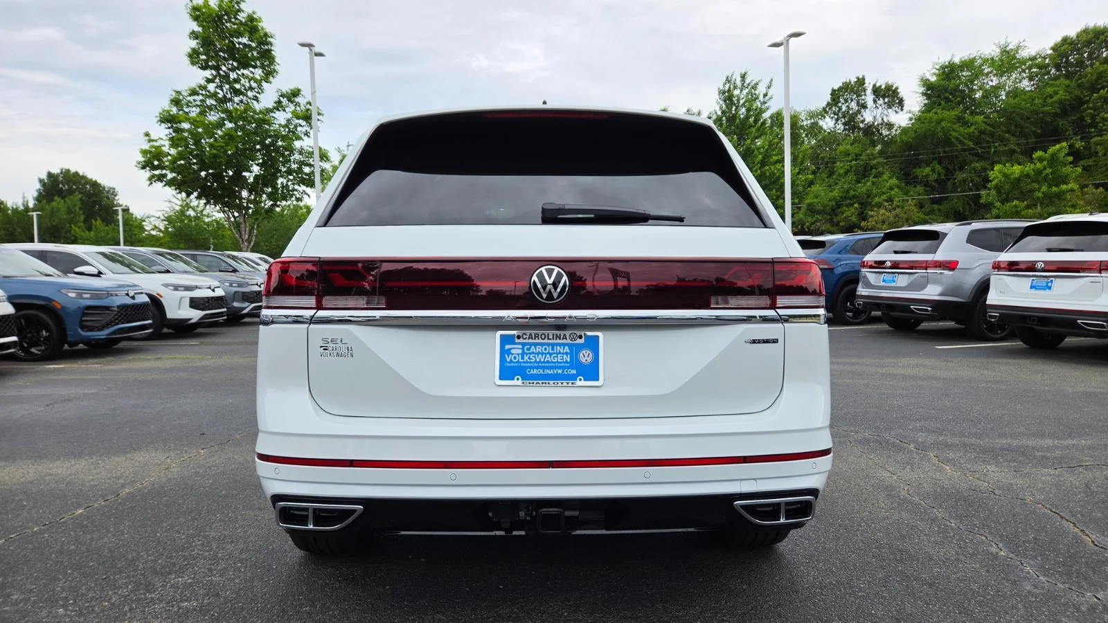 New 2026 Opal White Pearl Volkswagen 2.0T SEL Premium R-Line image 4