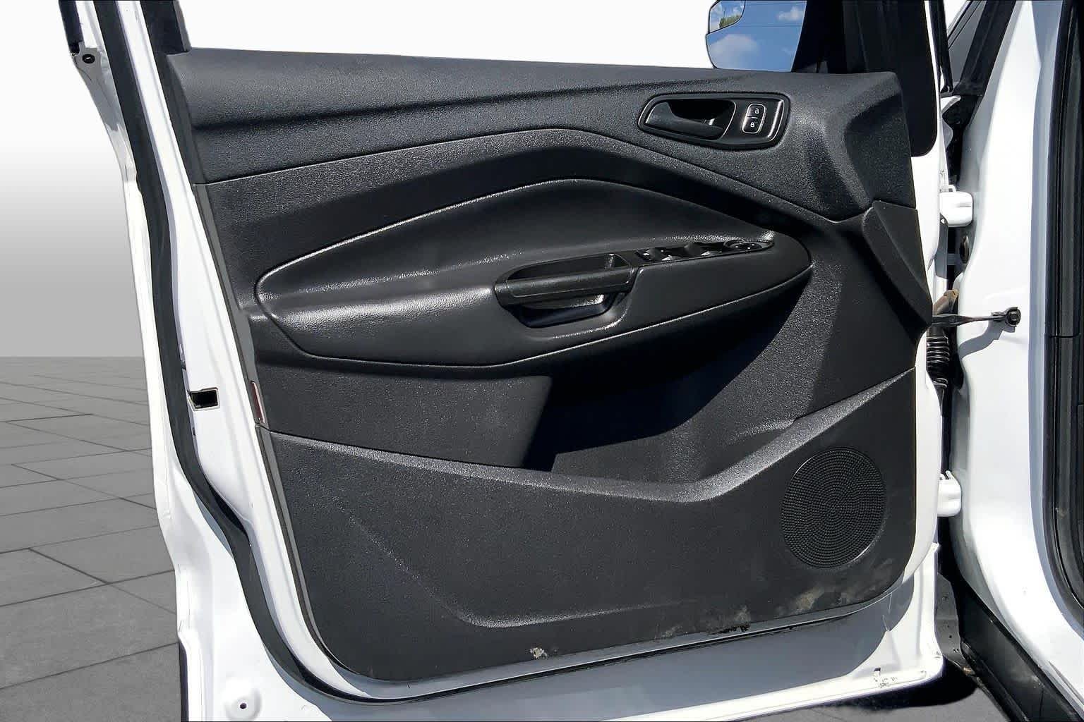 Used 2017 Oxford White Ford S image 19