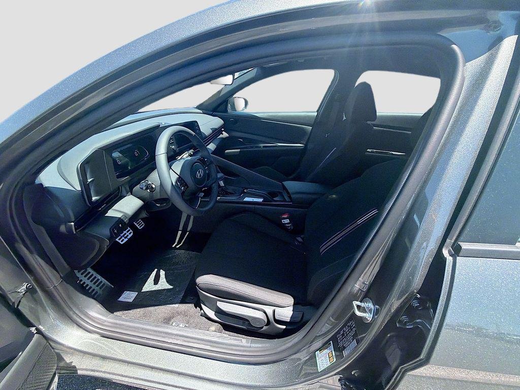 New 2026 Amazon Gray Hyundai SEL Sport image 14