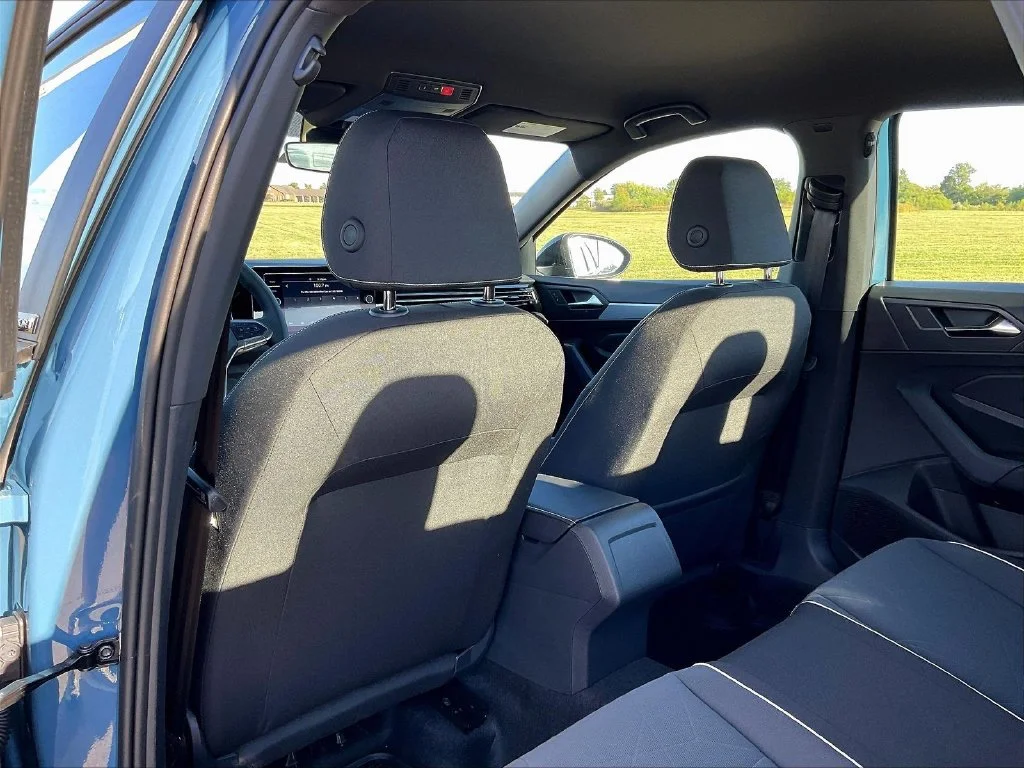 New 2027 Blue Volkswagen 1.5T Sport image 20