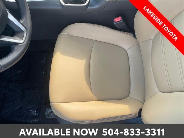 Certified Used 2025 RED MC. Toyota  image 30