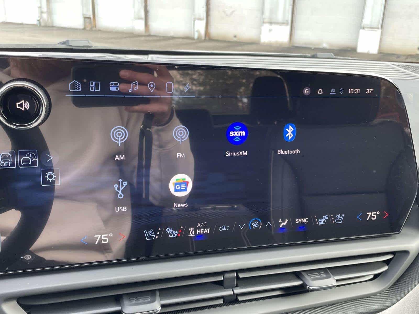 2026 Chevrolet Silverado EV LT - Photo 21